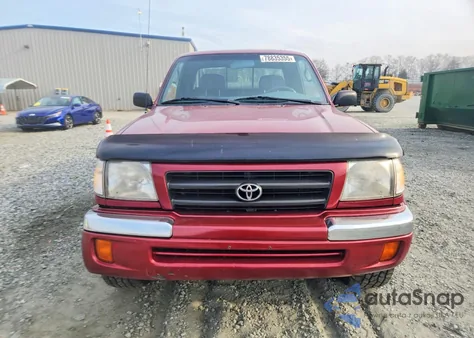 1998 Toyota Tacoma V6 из США, поврежденный, VIN 4TAWN72NXWZ135791